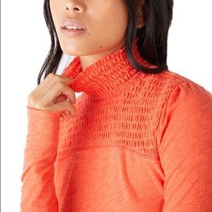 We The Free Caroline Gathered Turtleneck NWT